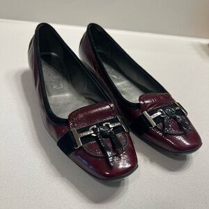 Tod’s Red Leather Flats Size 6 Italian Designer Ballet Shoes.